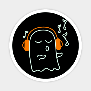 Cute ghost with music Magnet